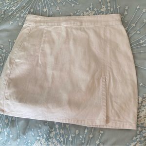 Lioness White Jean Skirt Size M